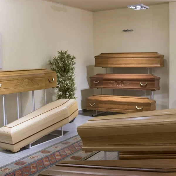 Supporto completo alle famiglie per servizi funebri a Noale
